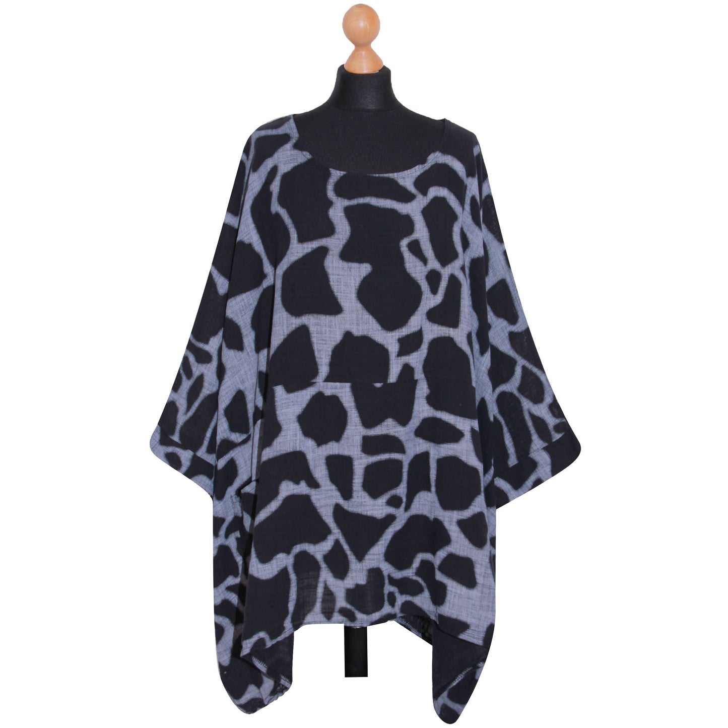 Giraffe Animal Print Ladies Printed Top: Stylish and Trendy Women's Fashion