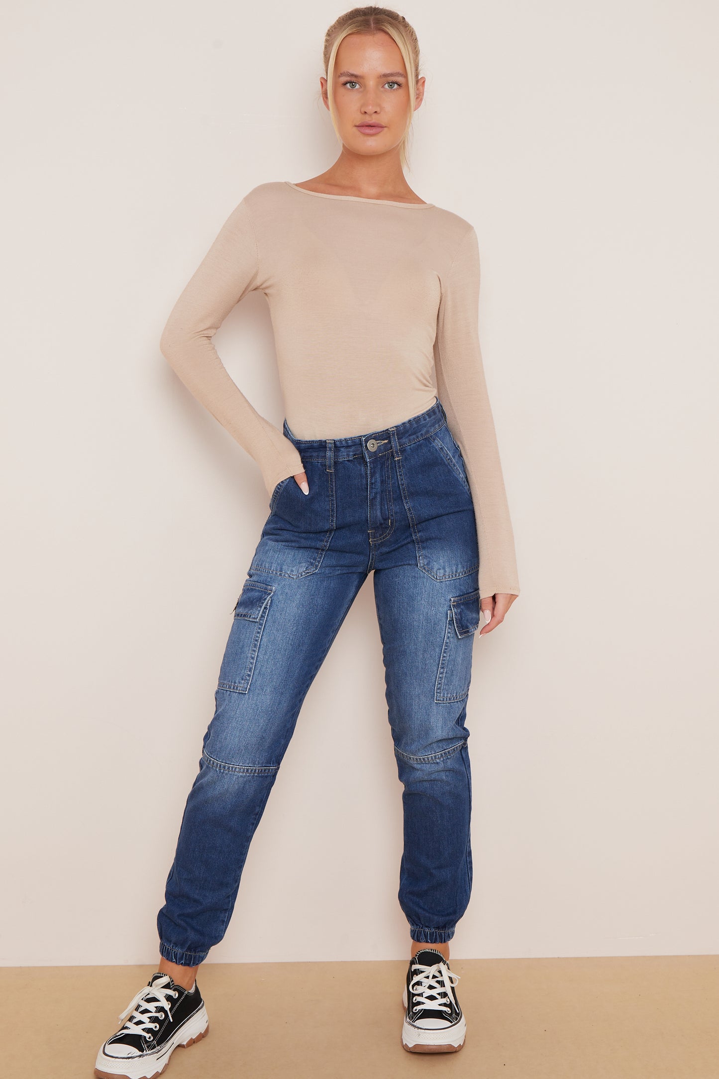 Versatile Women's Cargo Trousers: Fashionable and Functional Picks