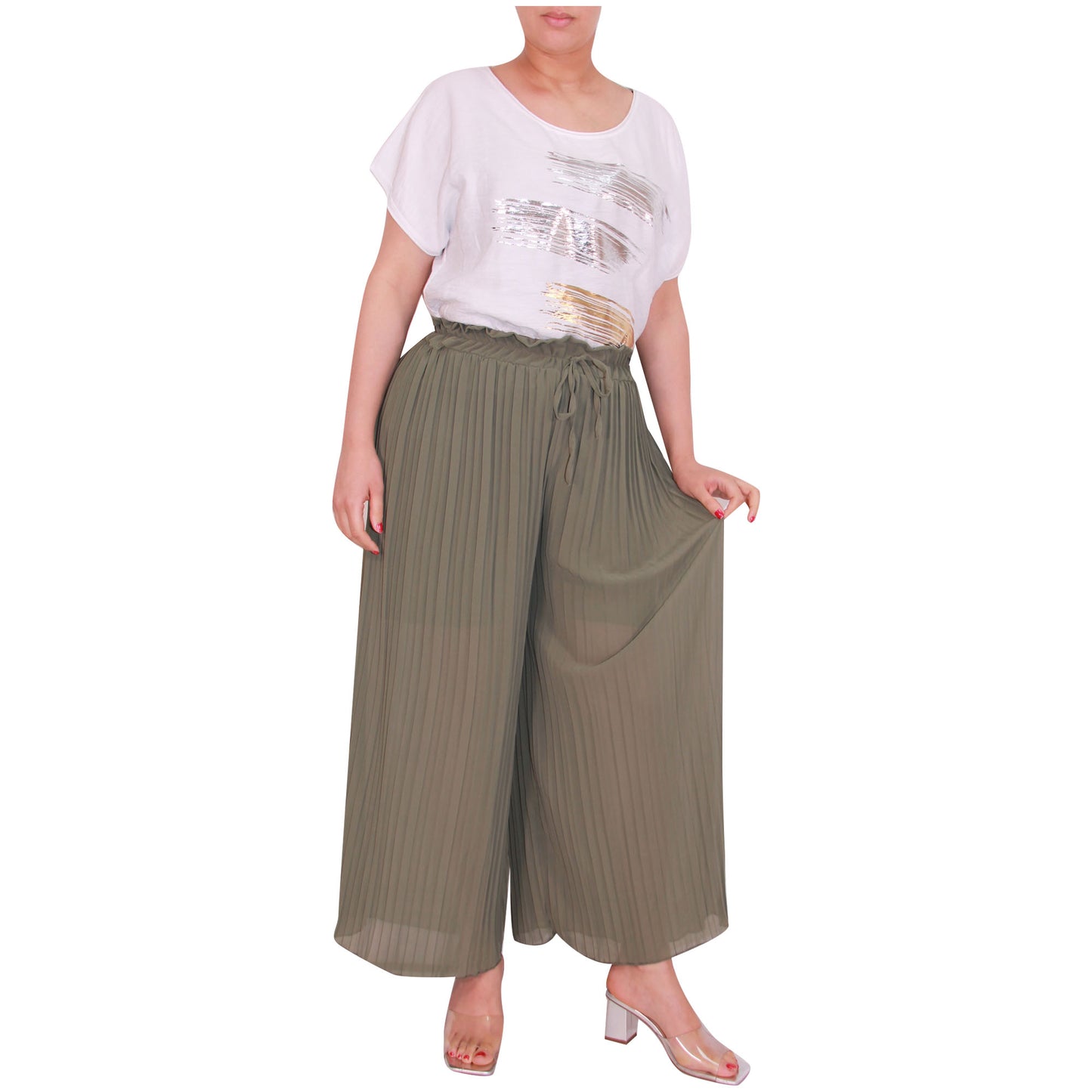 Flowy and Chic: Women's Pleated Palazzo Pants with Wide Legs and Chiffon Fabric for Office and Casual Wear