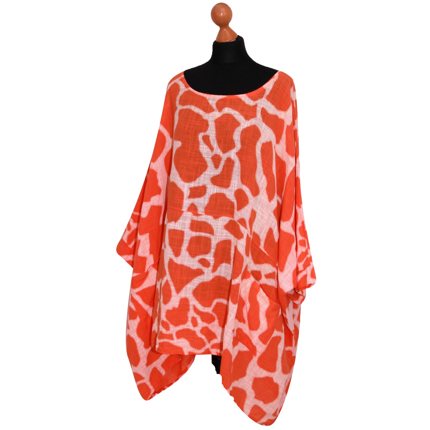 Giraffe Animal Print Ladies Printed Top: Stylish and Trendy Women's Fashion