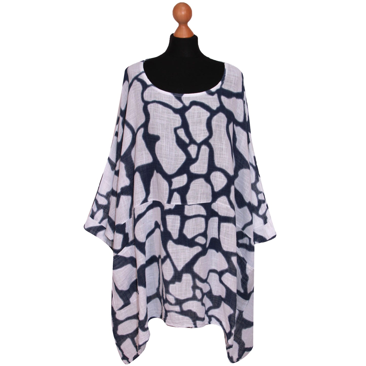 Giraffe Animal Print Ladies Printed Top: Stylish and Trendy Women's Fashion